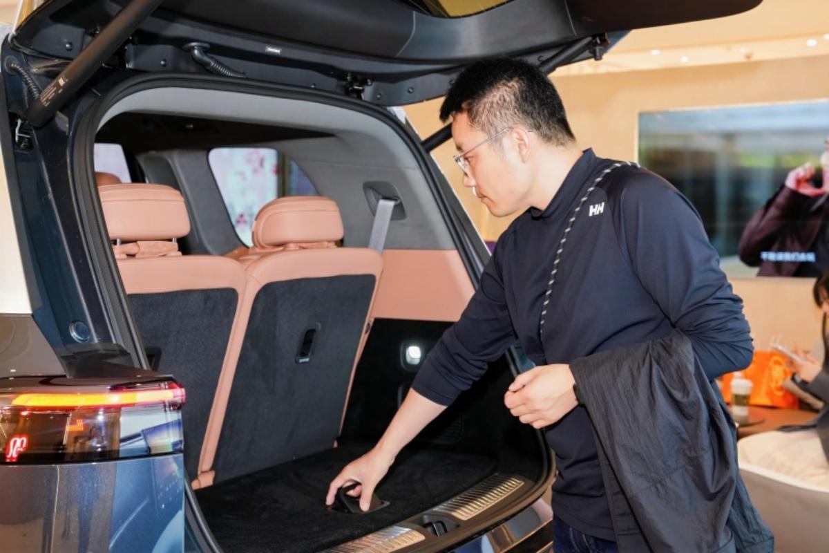 家用出行首选之争，大唐 EV 遇上零跑 D19 谁胜出
作为零跑 D19 真实车