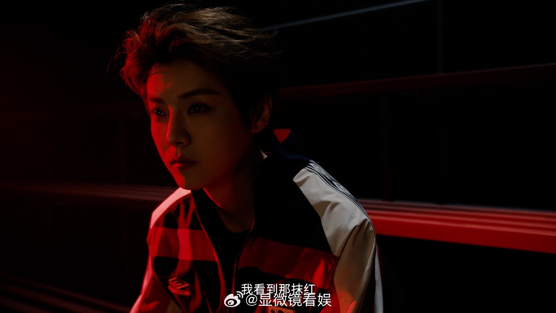 鹿晗当燃红鹿晗umbro茵宝品牌代言人 红色是跨越时空的足球信仰！1966年英格