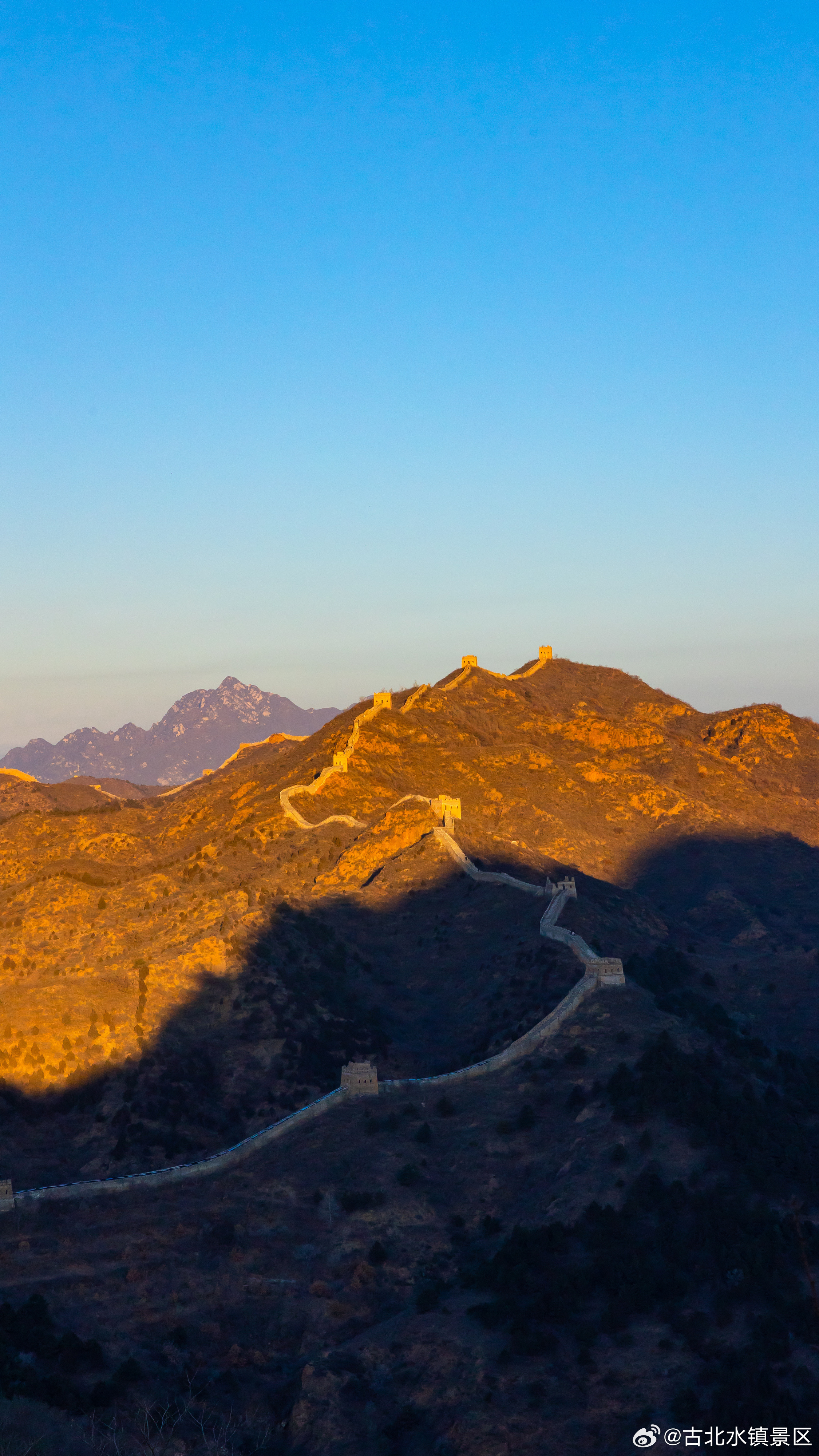 又是平凡而珍贵的一天只愿琐碎之中有顺心，忙碌之余有喘息早安，宝子们～#古北水镇#