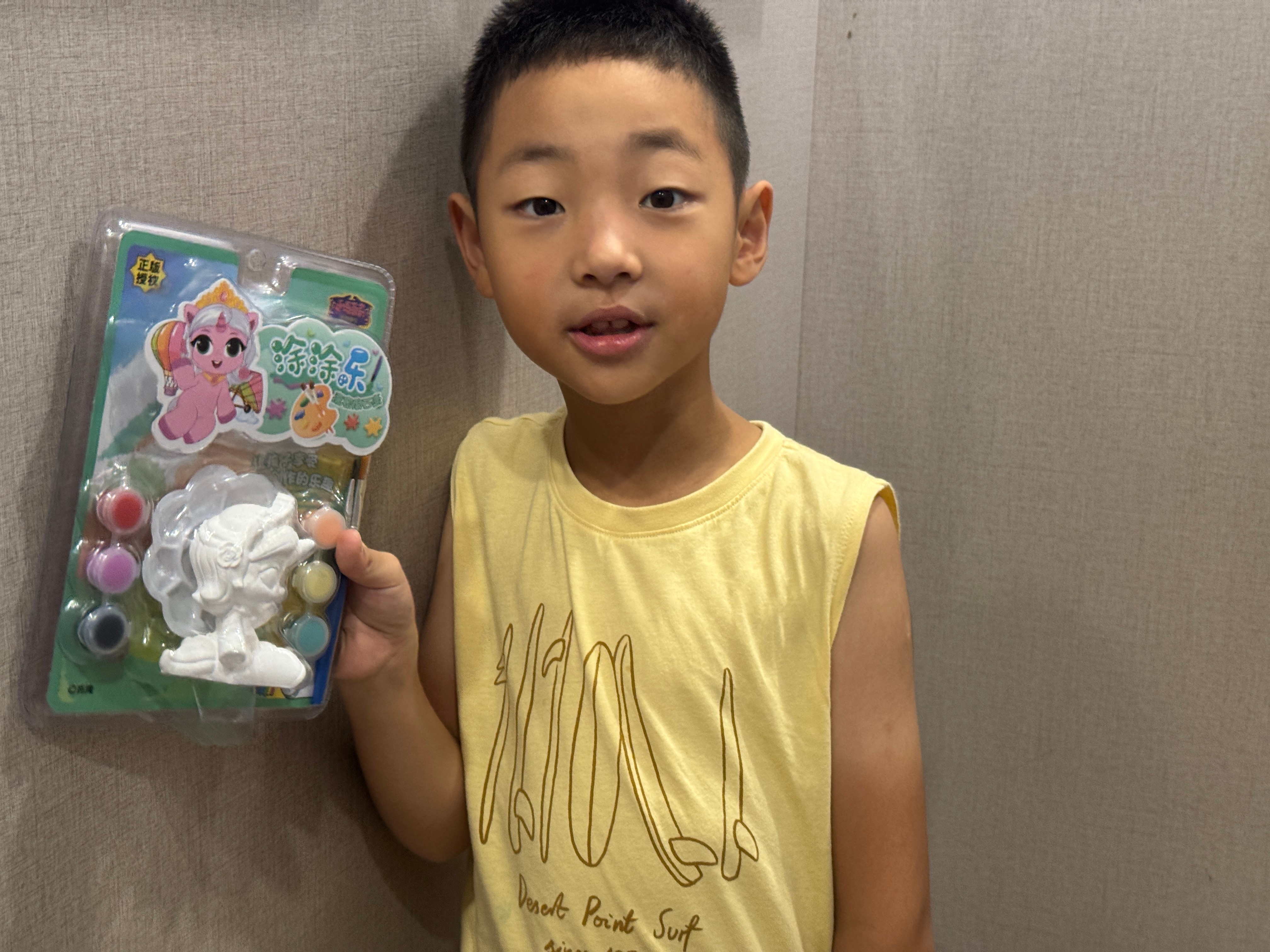 多多说“妈妈，我觉得饿着非常舒服。”要不咋说他瘦呢！原来瘦子是这样的心态！ 