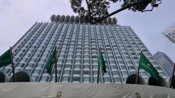 万万没想到，中国竟在新加坡被围攻了，美国威胁中国不准武力改变台湾和南海现状，法国
