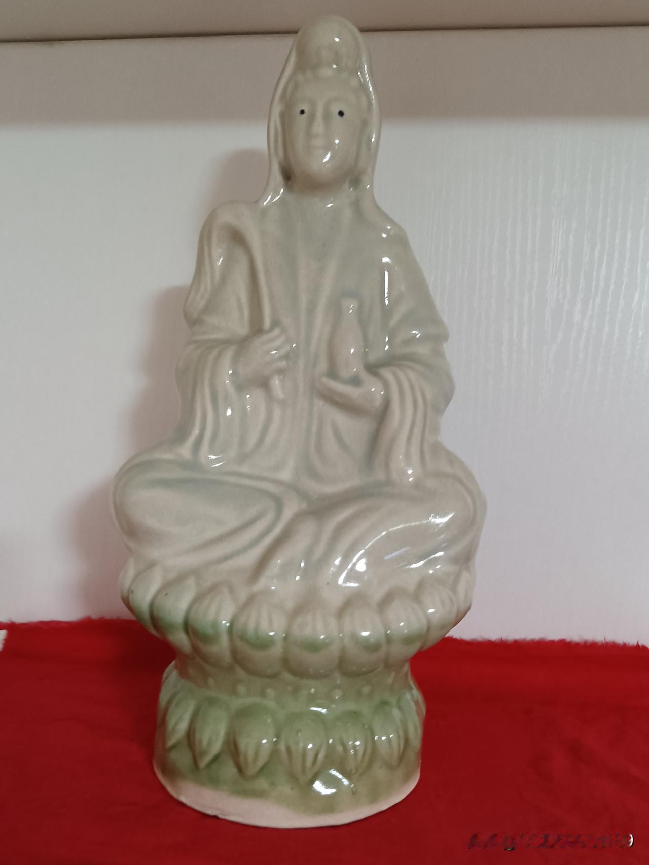 救苦救难大慈大悲的观世音菩萨祈求您多多保佑我外孙子大学生活顺水逢考必过，祈求您多