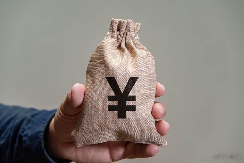 环视大资管【还在只存钱吗？增量资金涌进这两个“篮子”】2025年，除了存款储蓄，