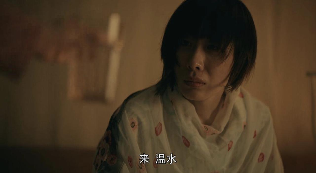   难得碰到一部好剧，值得推荐。不管是演员的演技，还是服装道具，甚至细化到生产过