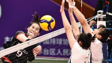女排超级联赛：北京战胜辽宁晋级四强
2023-2024赛季中国女排超级联赛决出最