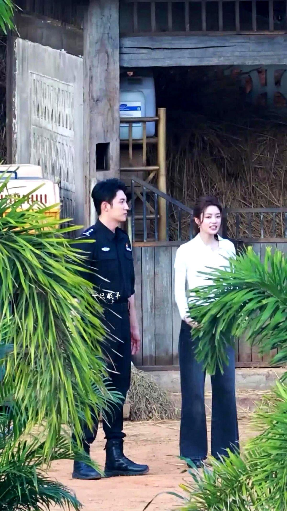 谁懂啊，这不就是小满和春春的幸福延续吗！❤️

前脚《岁月有情时》大结局，后脚黄