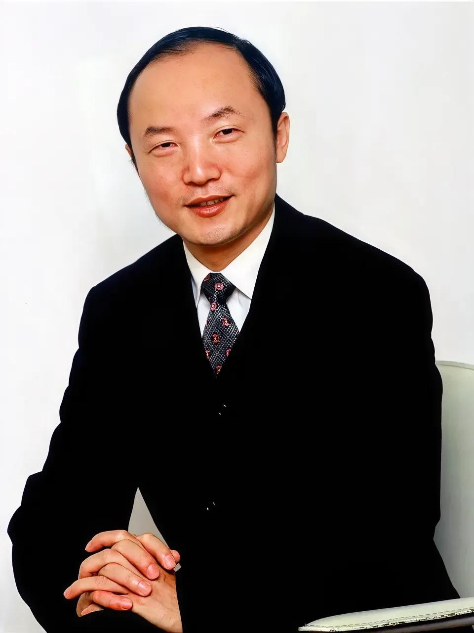 从新东方离职的人，现在都怎么样了？
1、胡敏————新航道国际教育集团董事长兼C