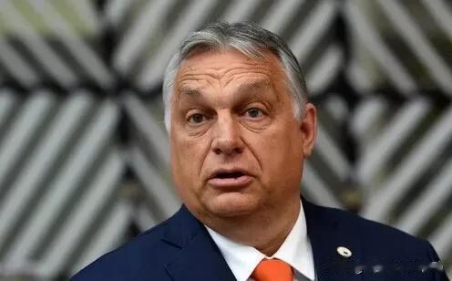 匈牙利总理欧尔班扬言要阻止欧盟对乌克兰的所有援助以及加入欧盟，并要求欧盟领导人彻