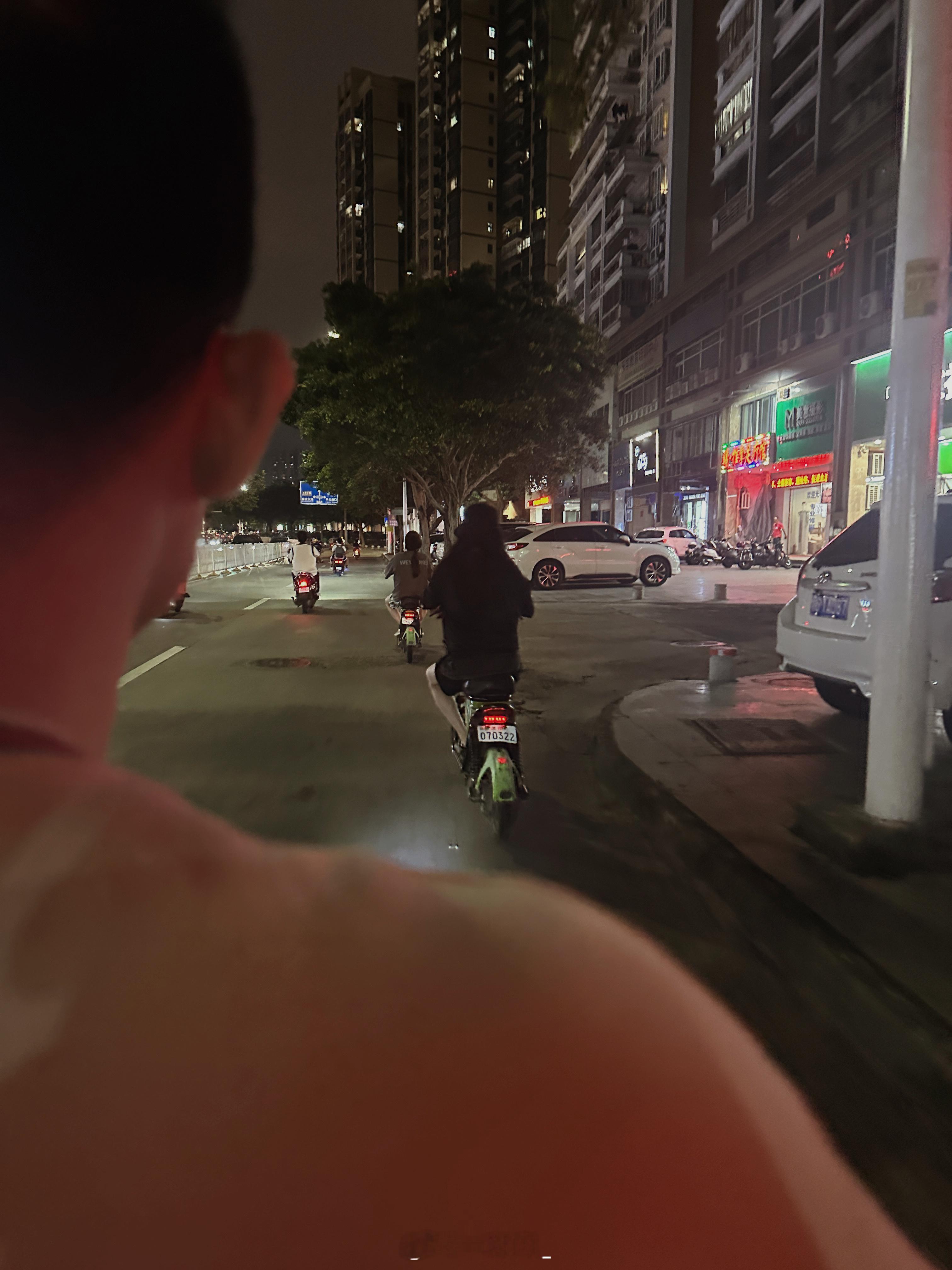 摩的人生 ​​​