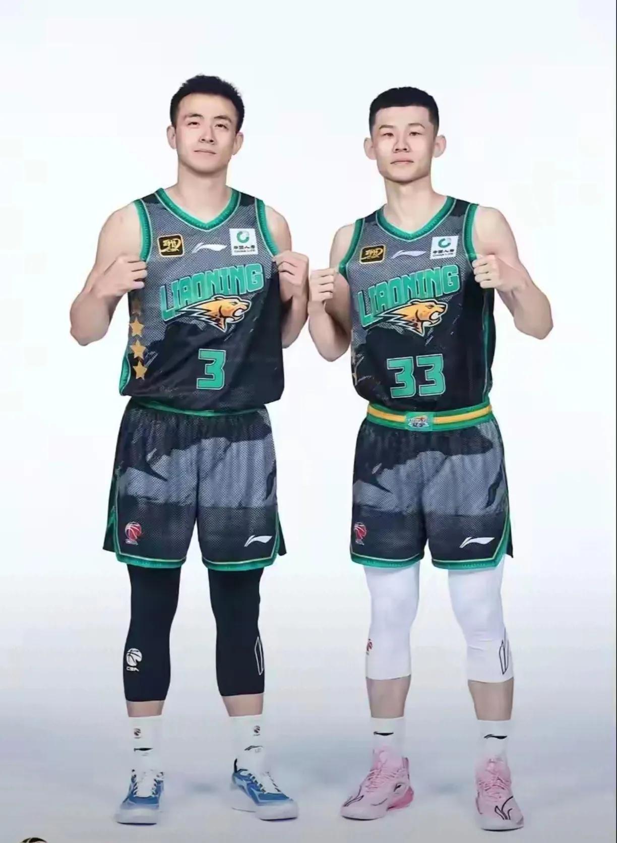 晚上七点半，辽宁队揭幕战开始了，主场对阵浙江男篮，预测两队六四开！
辽宁队赵继伟