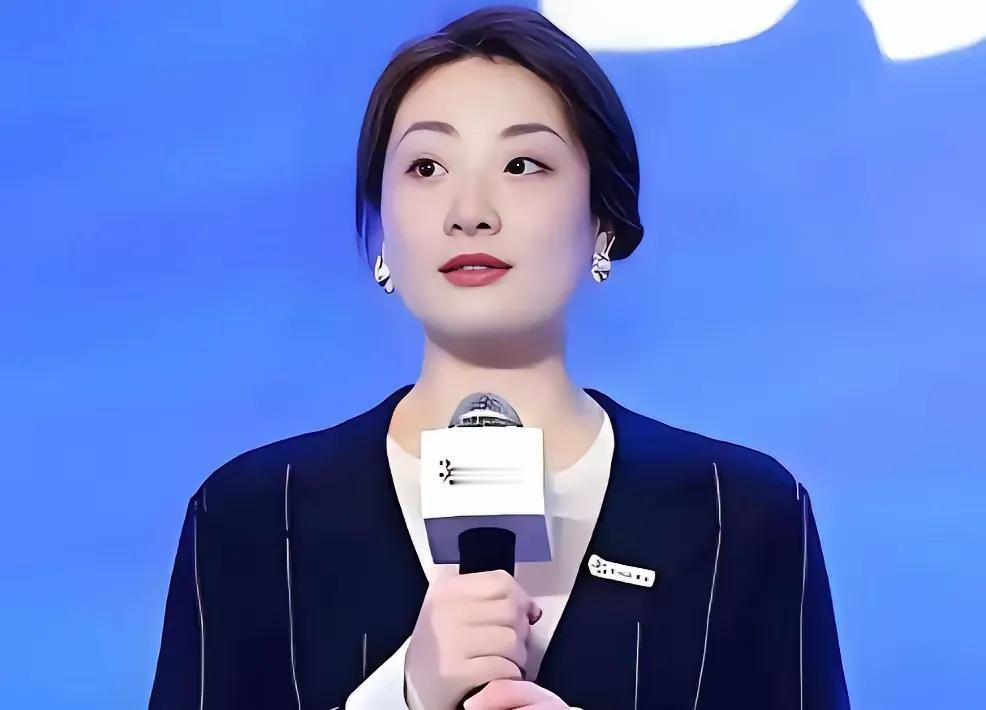 宗馥莉实名举报杭州上城法院，这事儿可太有看头了！娃哈哈创始人宗庆后去世后，家族遗