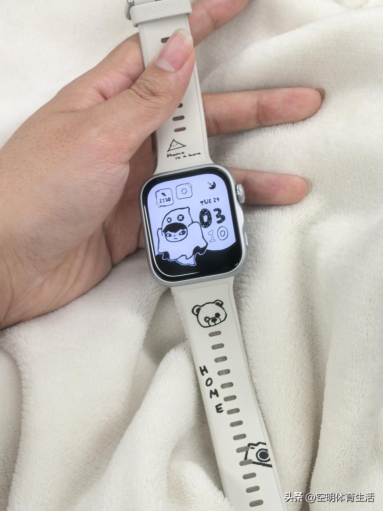10月1日12:08，华为一波新品正式开售：华为WATCH FIT 5 Hiro