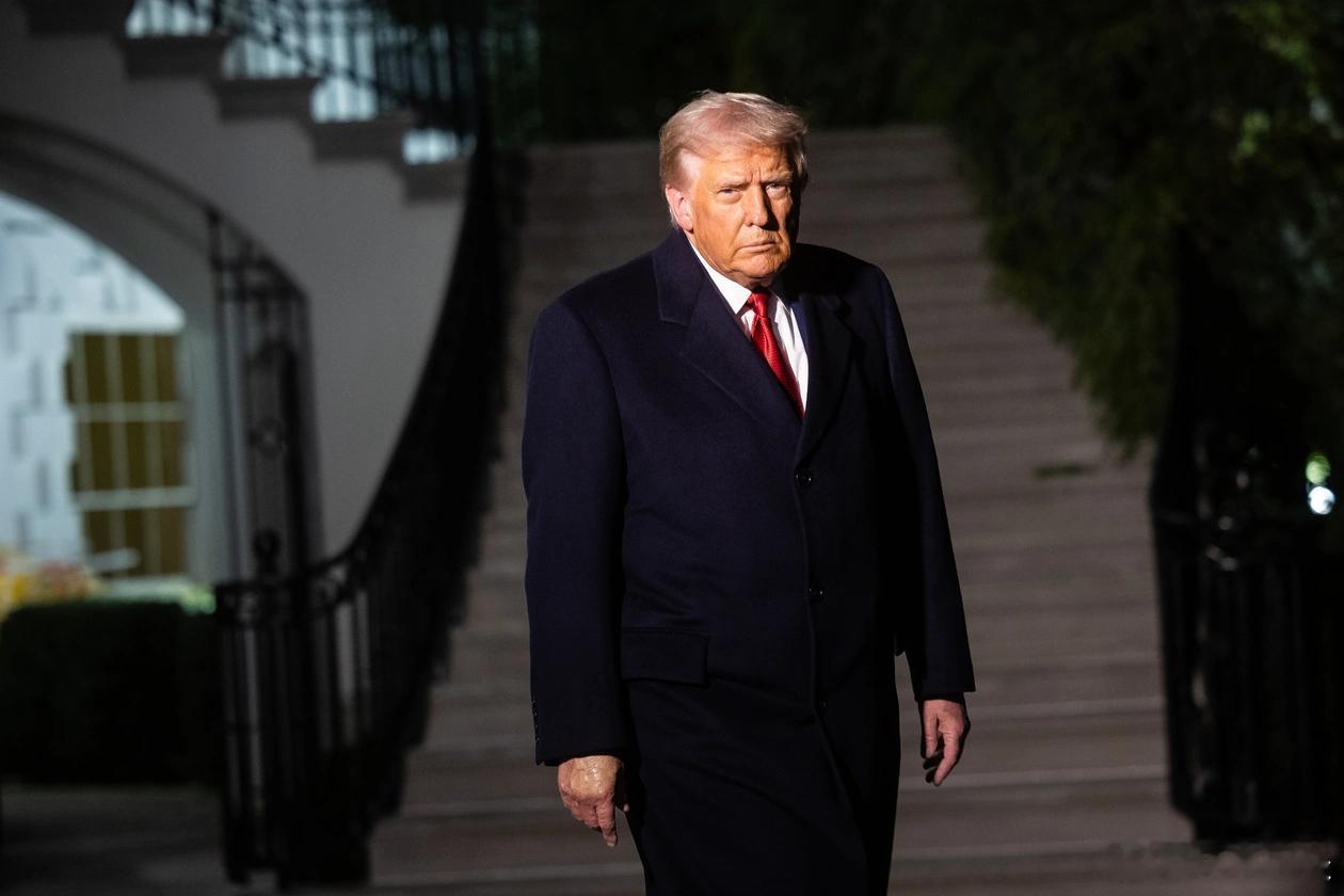 【民主党人抨击特朗普对欧洲的打压：“辜负了长达数十年的两党承诺”】（政治报）特朗