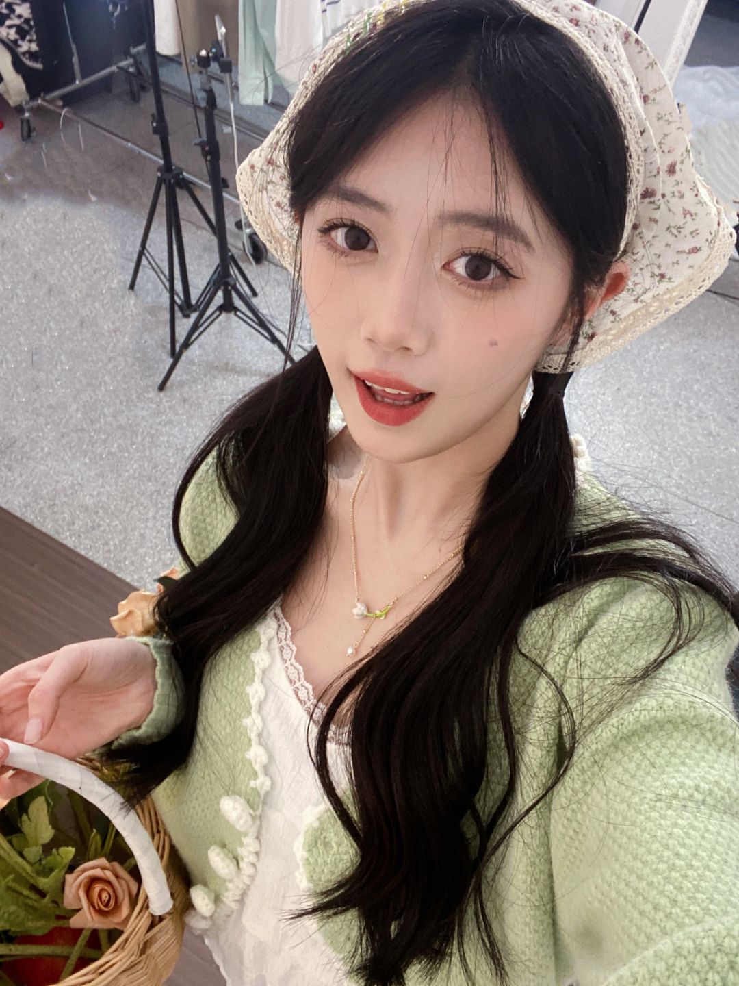 装甜妹好累啊还好我是真甜妹~