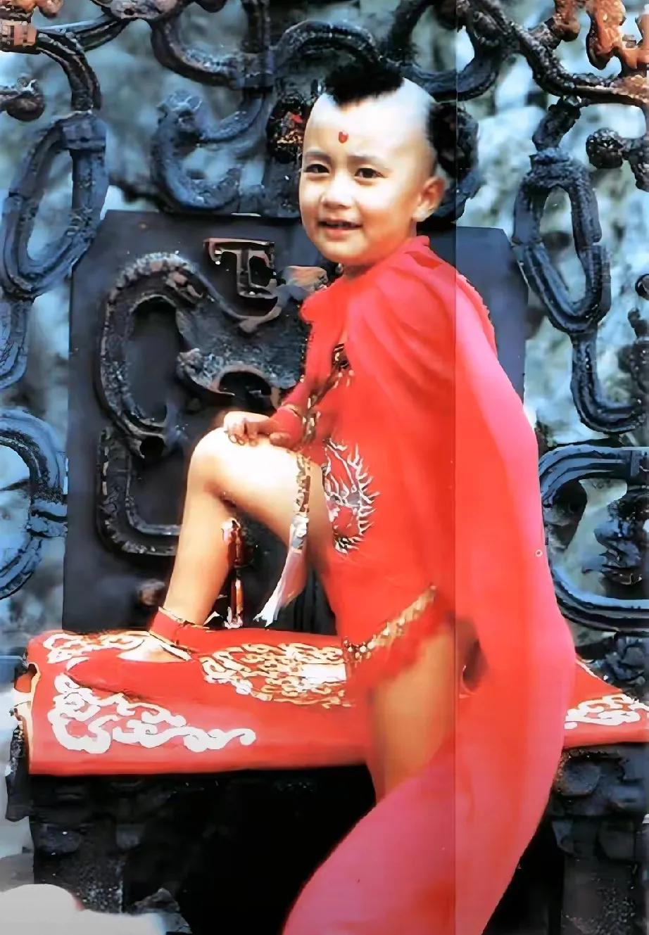 8岁因《西游记》“红孩儿”火遍全国，本该星途璀璨的他，却在巅峰转身告别演艺圈！他