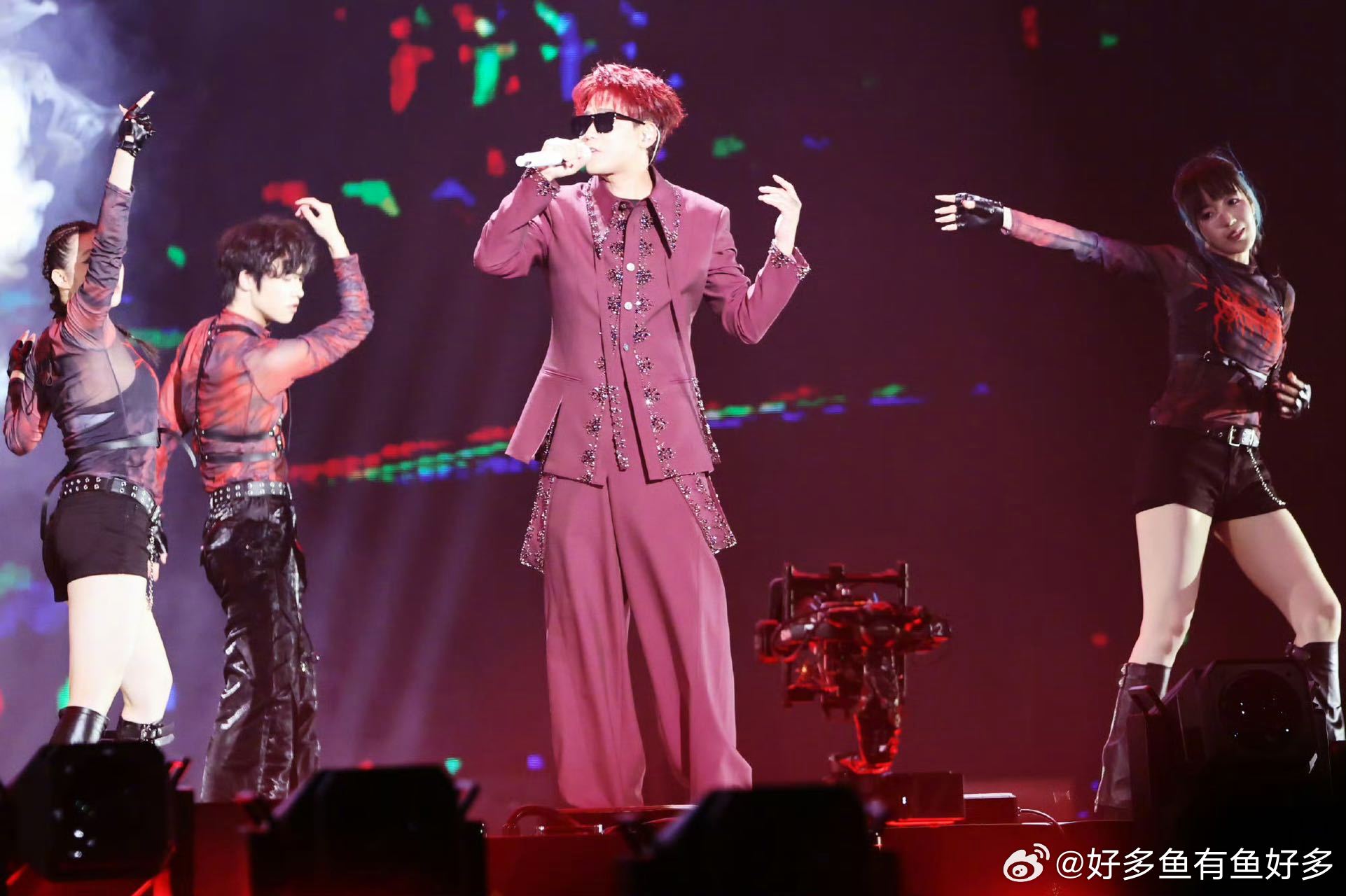 苏醒全年计划 全年计划曝光太惊喜！新专辑、巡回演唱会、《醒来说》重启…除了愚人节