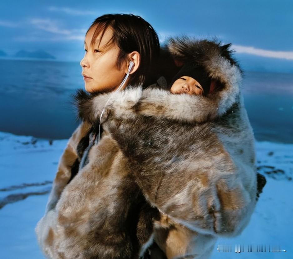 4年前，大量格陵兰妇女发现体内有怪东西，原来丹麦美国同样凶残。

麻烦各位读者点