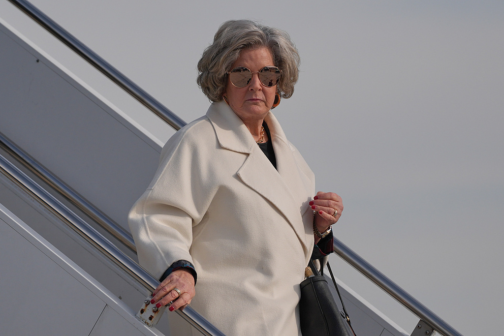 #美政府回应特朗普被指酗酒人格#【特朗普被指“酗酒人格”，美政府回应“断章取义”