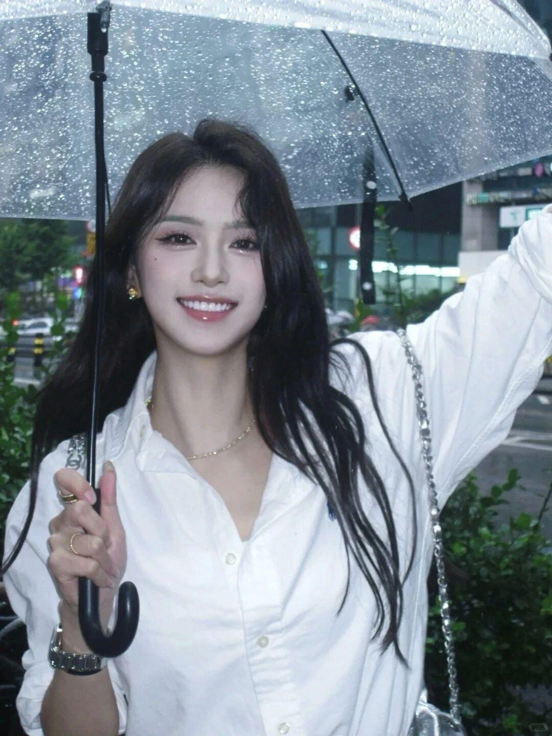 那个花了十几万搞脸的同事，是为了嫁个好男人？做销售嘛，要见人，大家对外在形象的要