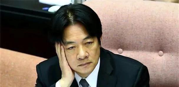 台独工作者赖清德，据说他的两个儿子赖廷与和赖廷彦都在美国，是美国籍，为美国人工作