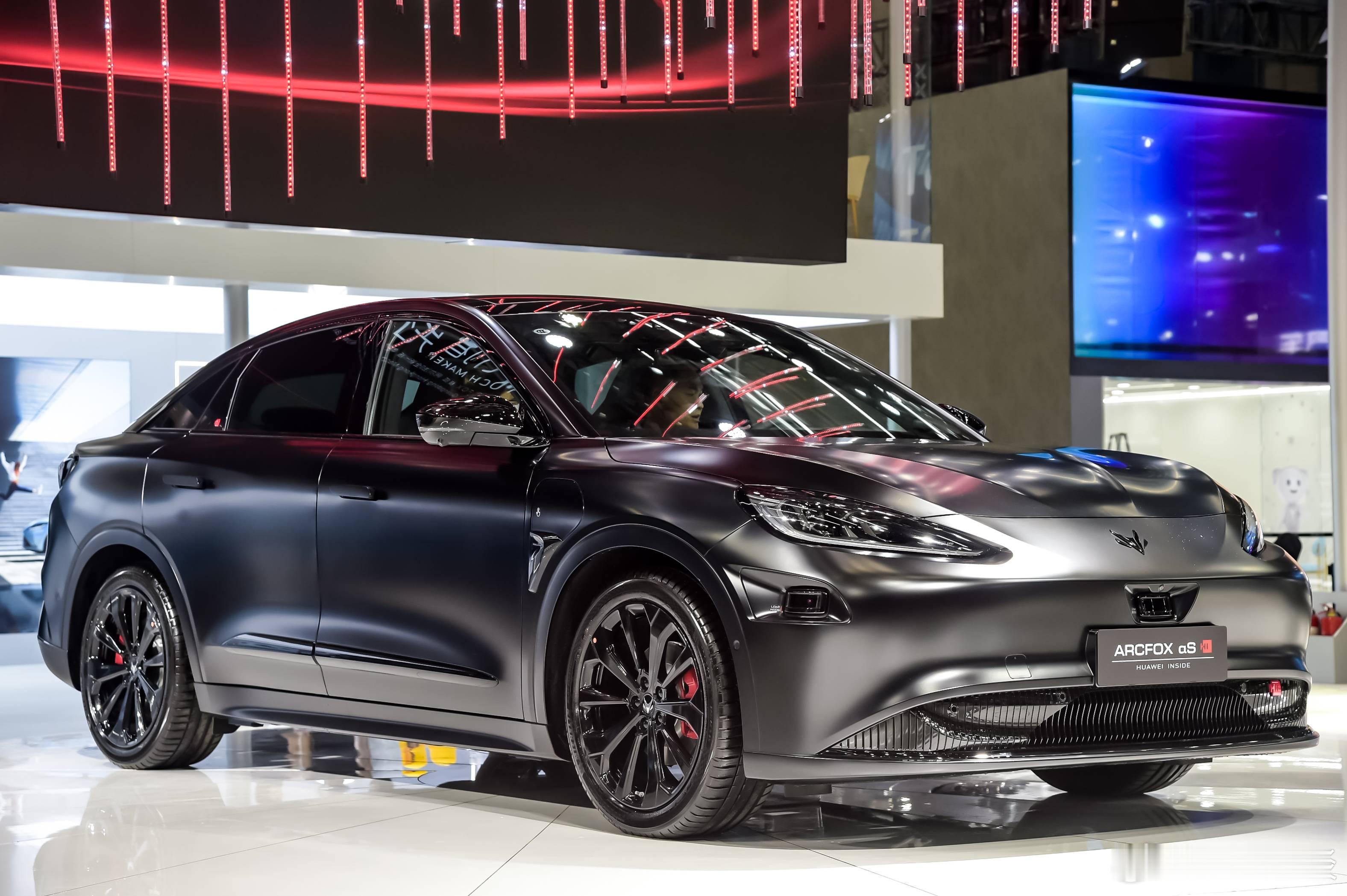 北汽极狐正式官宣高端系列“问道”，将专攻中大型MPV和SUV。目前已经明确，首款