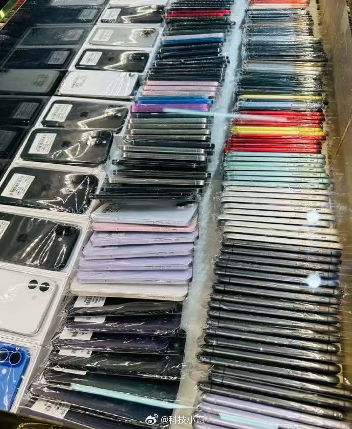 涨价时代你会选择二手手机吗 说实话，现在新机涨得离谱，二手确实香，花三分之二的钱