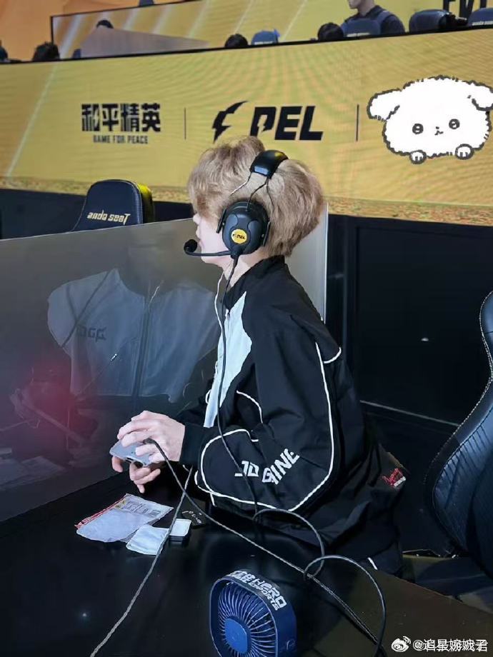 JDG咚咚联赛700淘汰700 淘汰达成！这只是咚咚赛场传奇的新起点，步步为营火