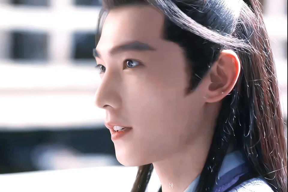 还没从韩立的修仙世界走出来，就被若白的温柔狠狠拿捏！杨洋十年间的角色塑造太能打，