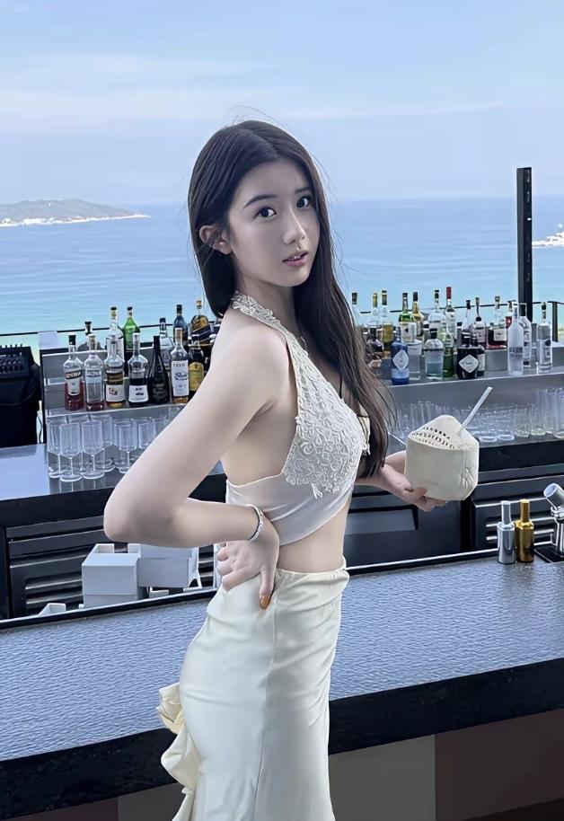漂亮清纯