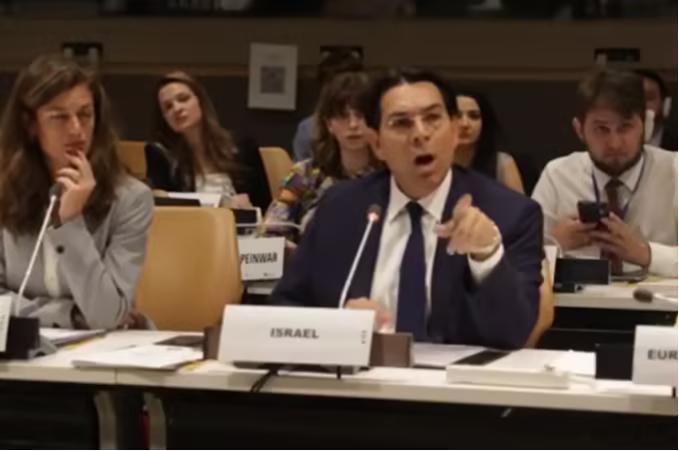 以色列代表怒骂联合国官员联合国听证会上再起争执，以色列常驻联合国代表当众指责联合