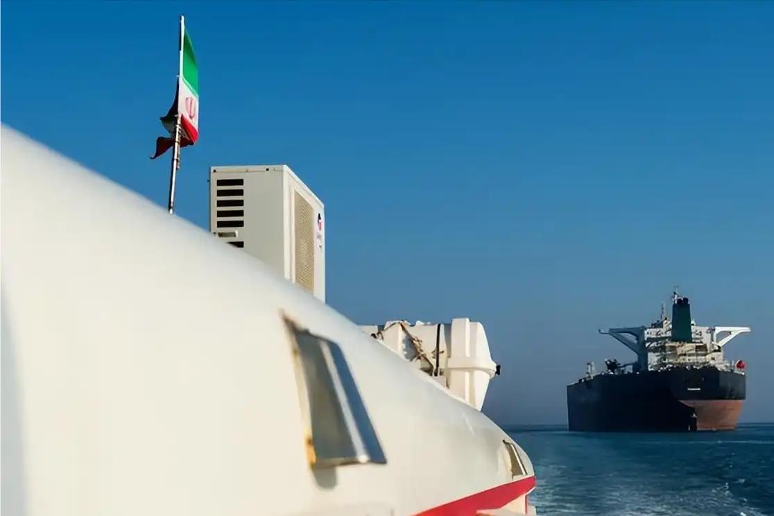 电诈盯上霍尔木兹，船东缴费被骗光，连锁危害波及全球航运 

前两年，缅北、柬埔寨