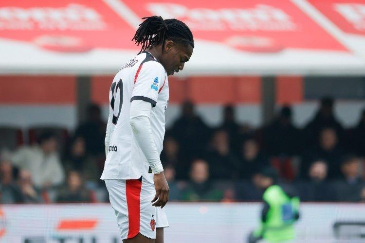 【L.比安津】在更衣室里，莱奥🇵🇹再次向普利西奇🇺🇸抱怨，可以说是一次比