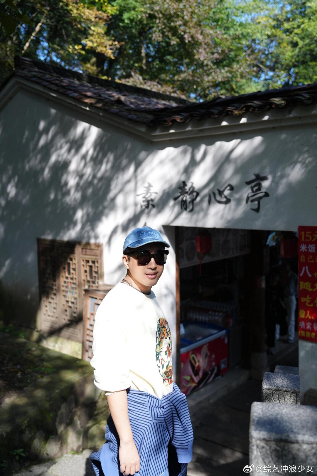 #于正说永不借钱给任何人#于正发文说自己永不借钱给任何人，因为借钱本身就是对方霉