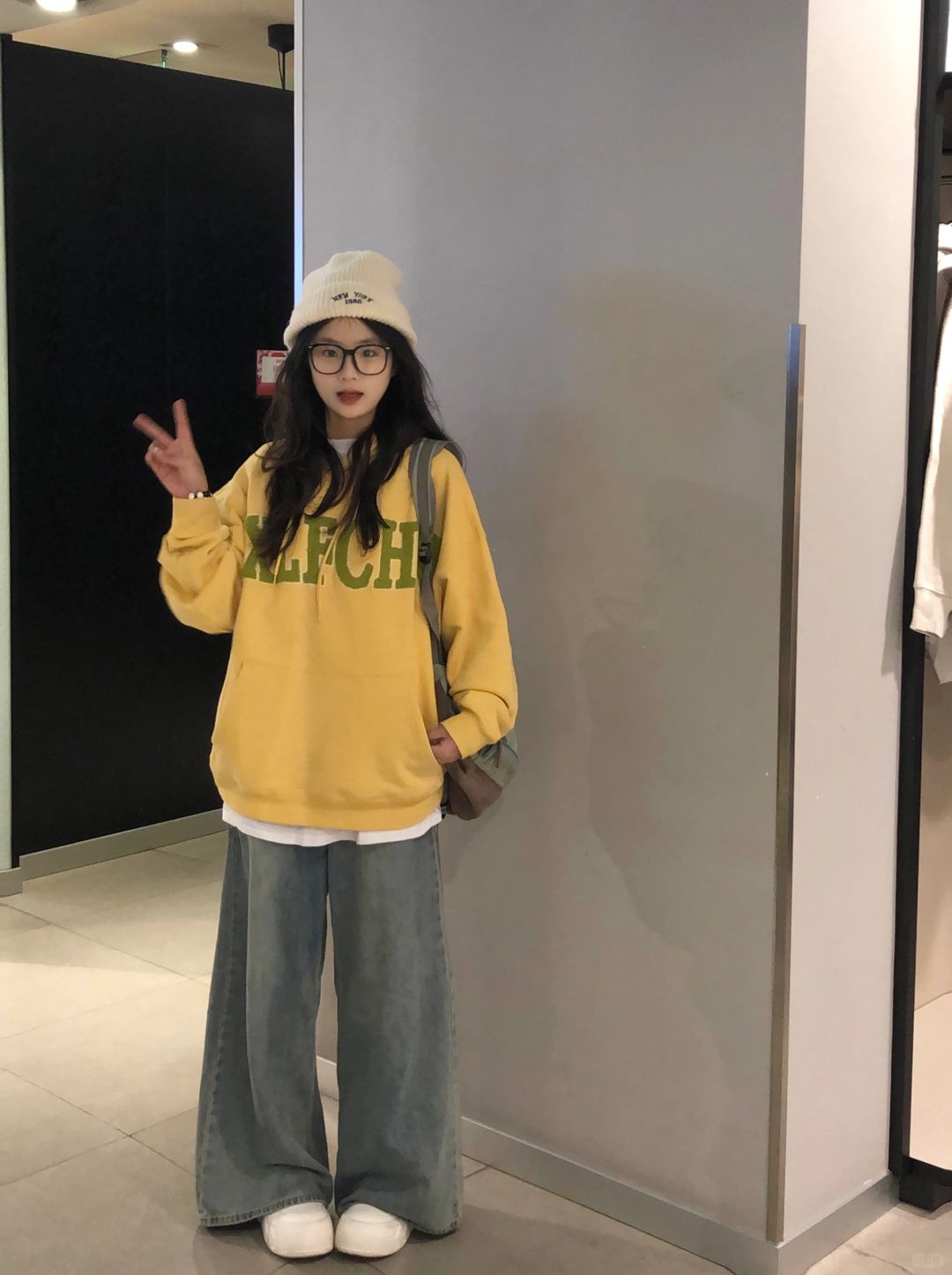 早春的第一件黄色卫衣好好看！🔒住啦！！！