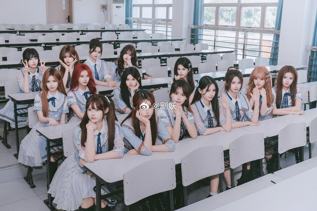 预言成真！SNH48分团真的要来东华了！6月14日锦绣会堂，来了就是王炸。这波高