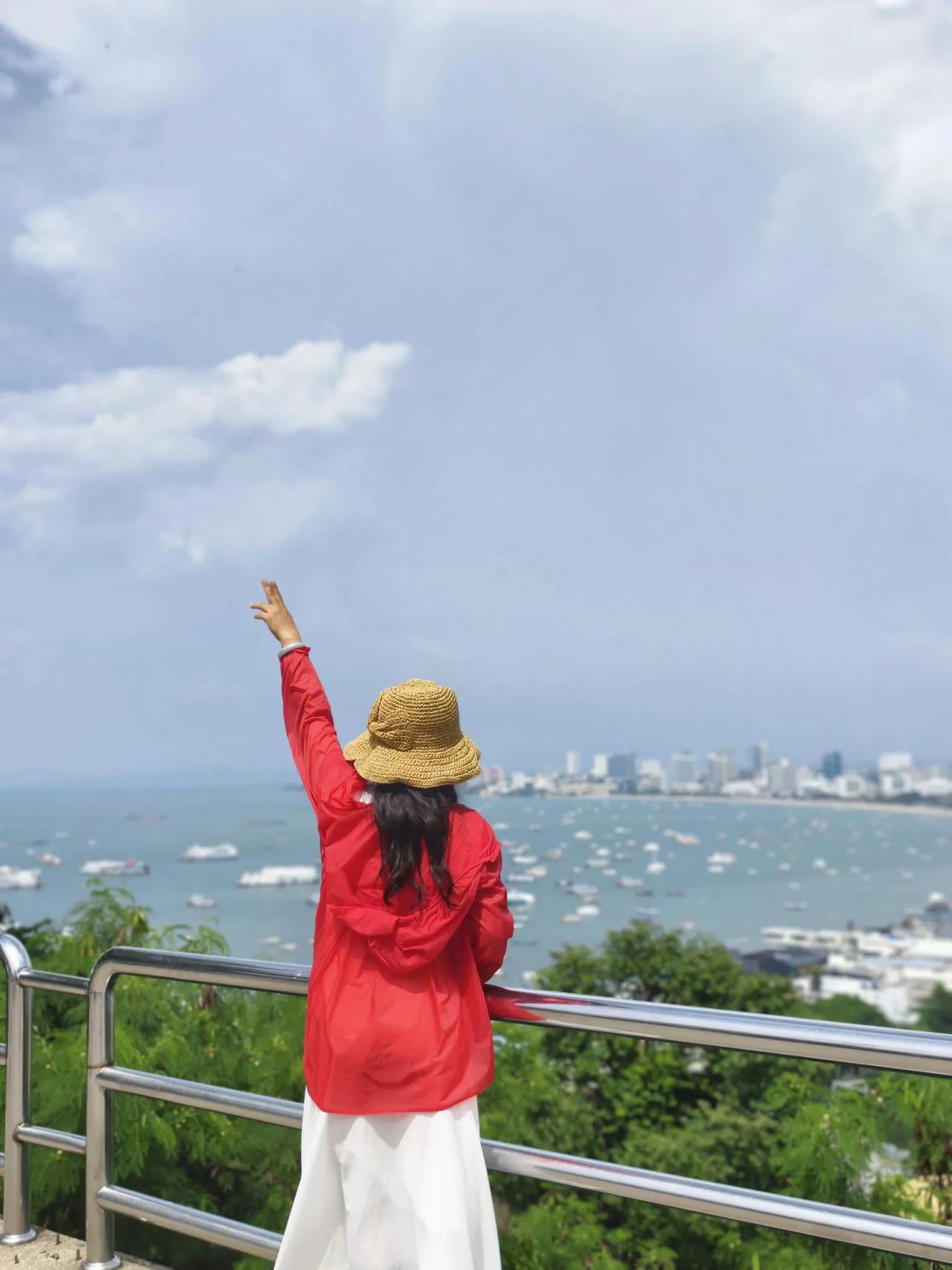 泰国之旅（十二）太平洋观景台
冬日生活打卡季泰国太平洋观景台位于芭堤雅最高的山上