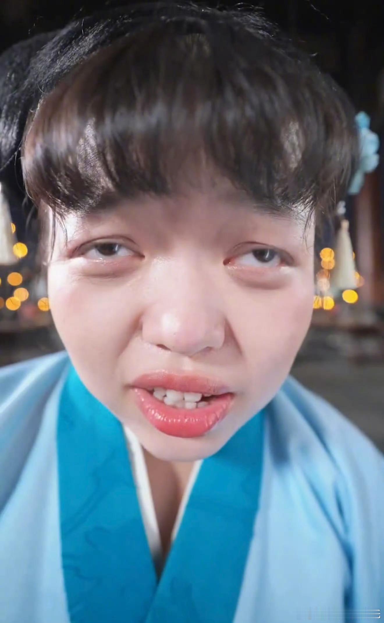 曝厚本被不让江山除名本来不认识这人，上哪找的丑人……剧组口味真重……曝厚本被不让