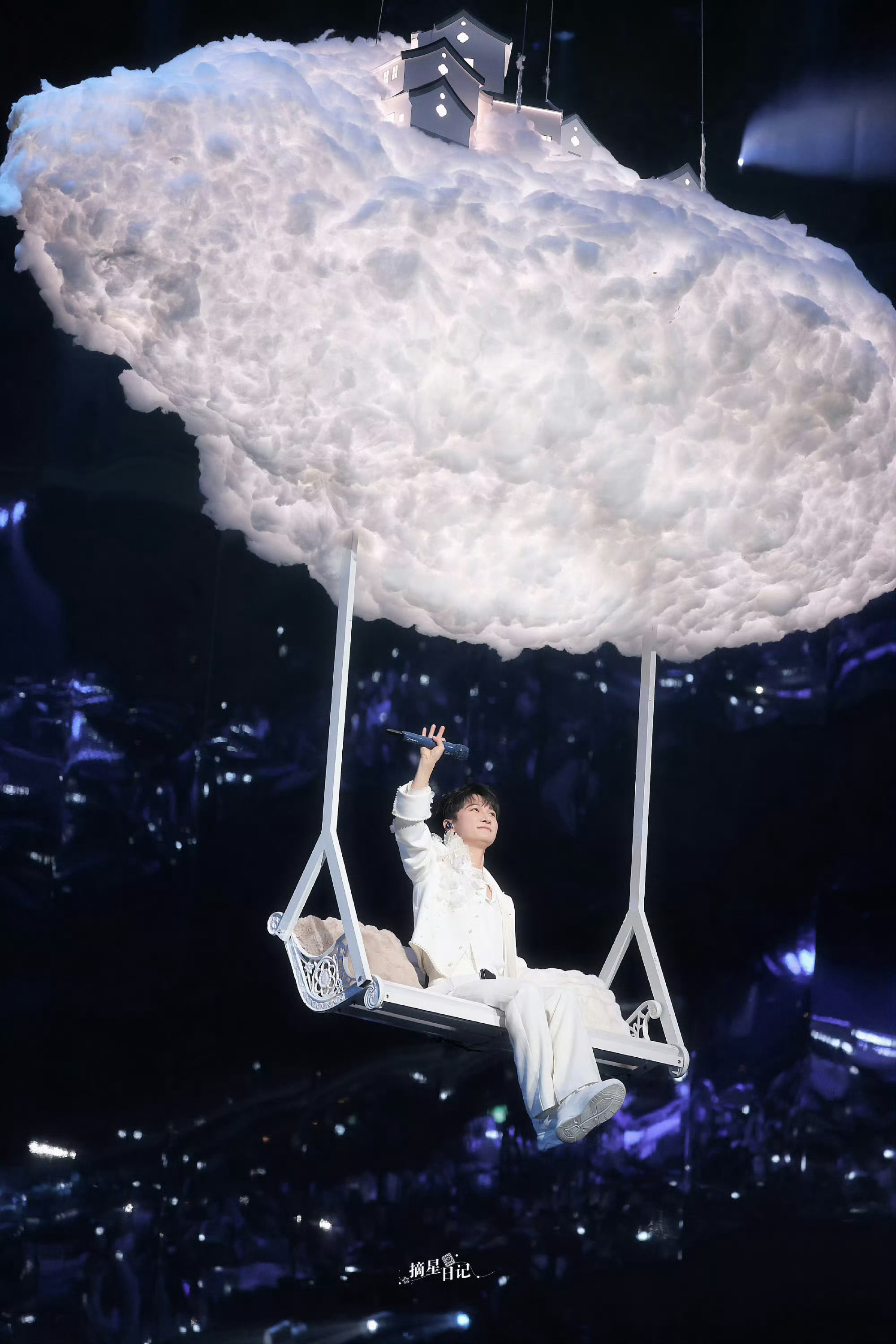 周深弥补了江苏跨年没有杂技的遗憾 我们周深就这样给自己上强度，期待江苏卫视跨年 