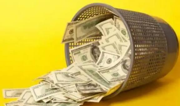 为何中国不能一下把美债全卖了？就这么说吧，中国今天敢全抛售，明天中美就有可能开战