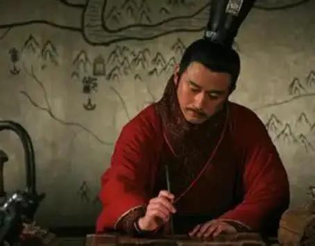 商鞅变法使秦国强大，为何秦王还要废黜他，答案只有四个字

话说在商鞅来秦国之前，