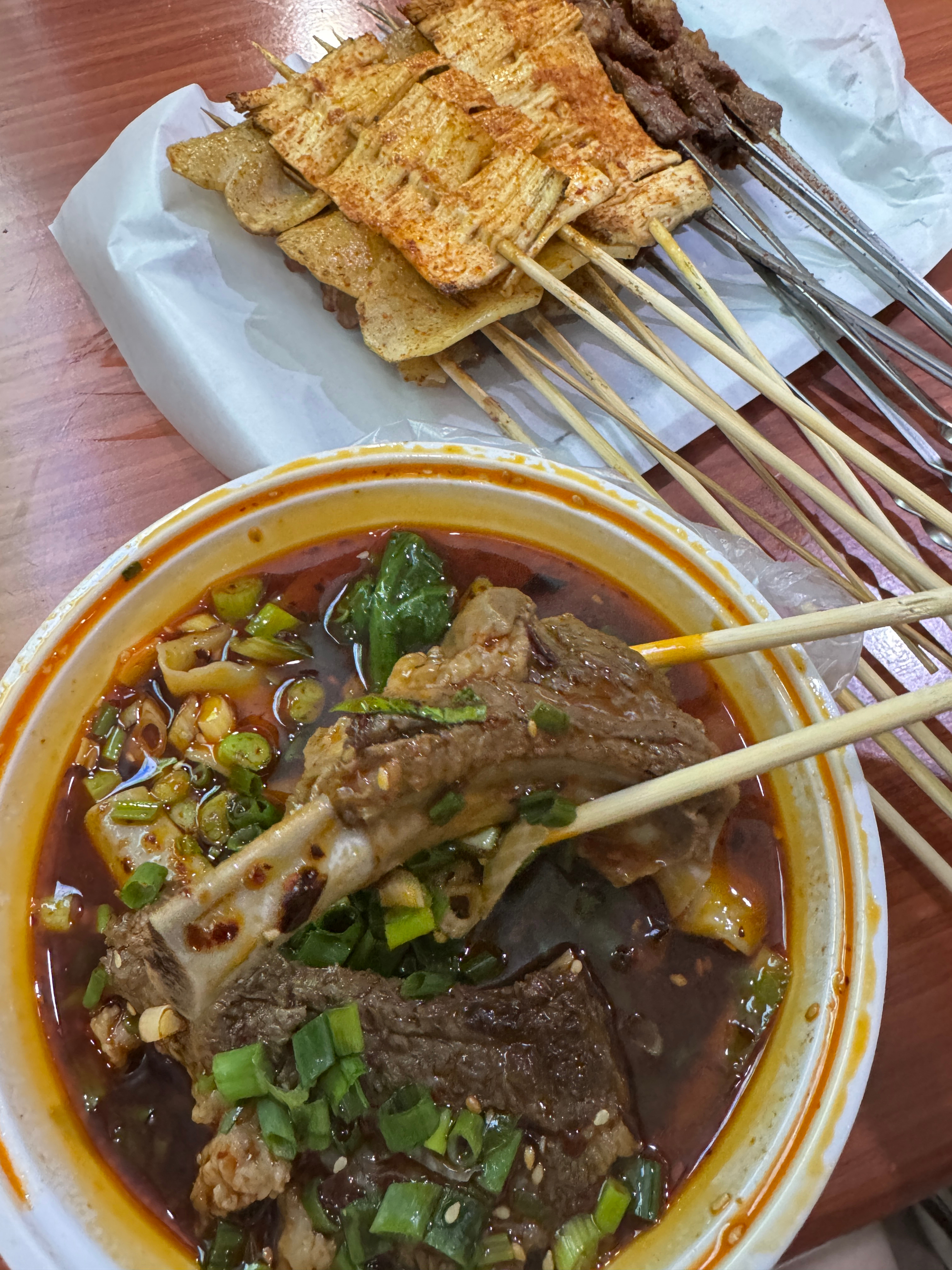 超大排骨面🍝 ​​​