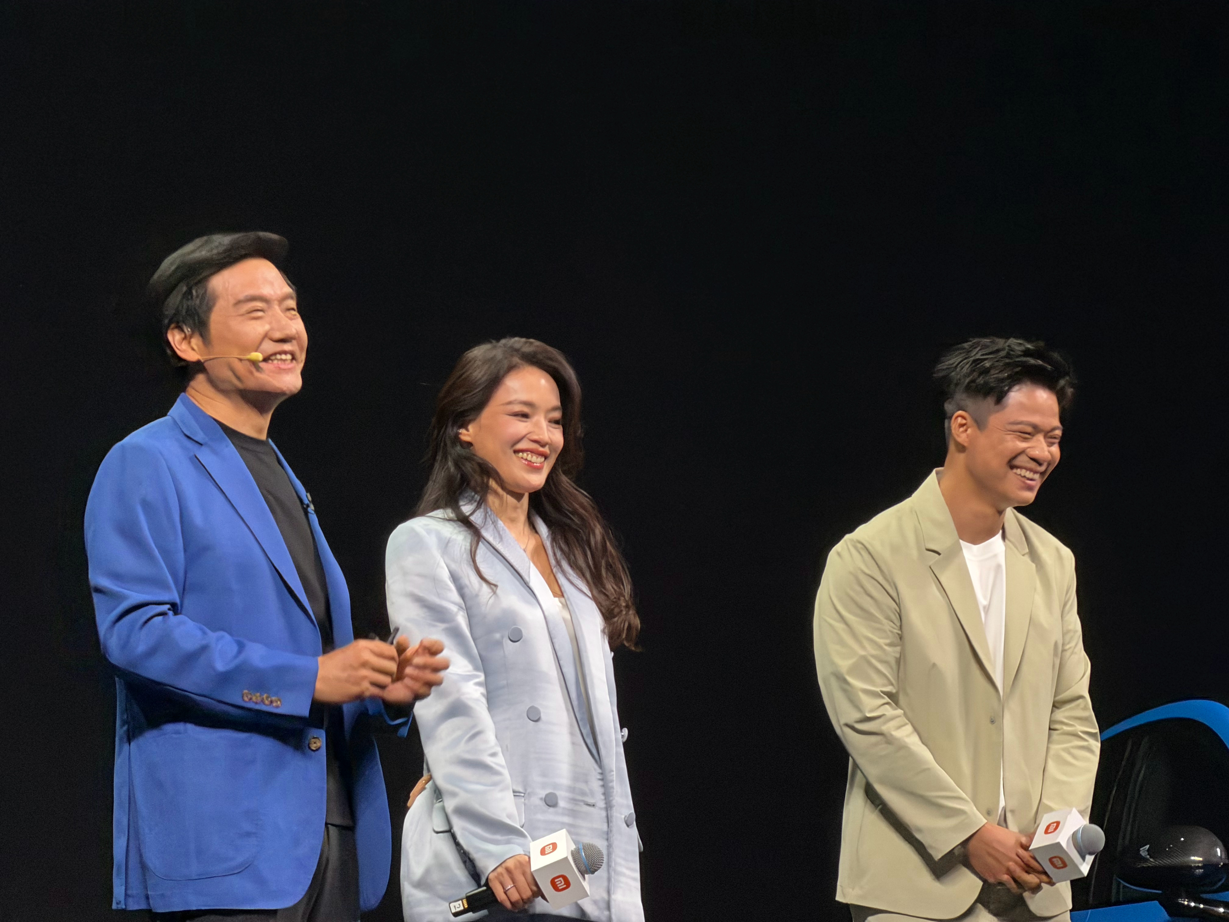 昨天参加了小米的全新su7发布会！除了车本身足够美以外！舒淇的这次代言更是让这个