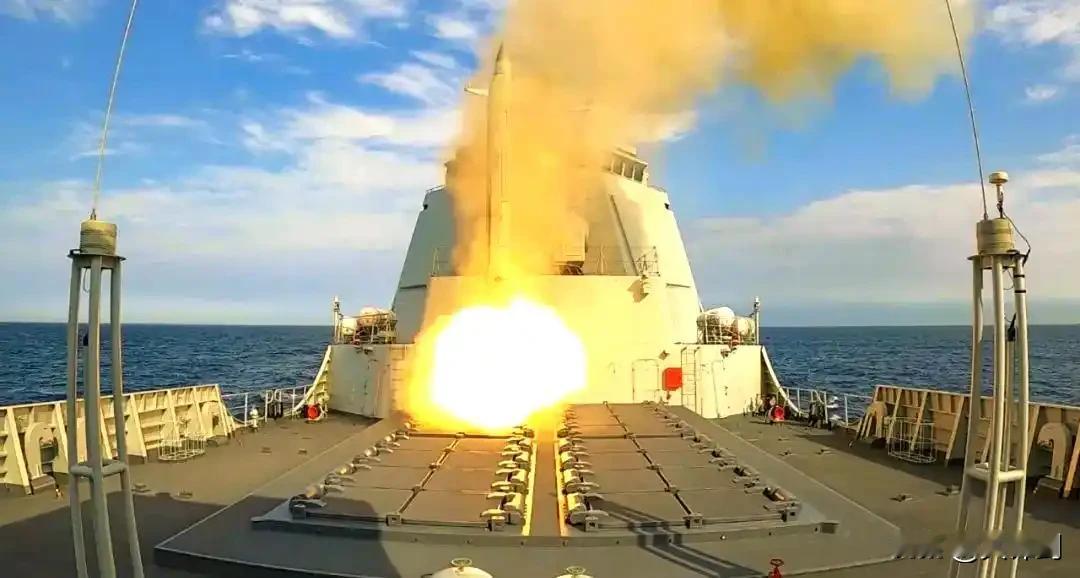 - 9E防空导弹能“兼职反舰”，背后有着坚实的技术支撑。

从技术原理上看，现代