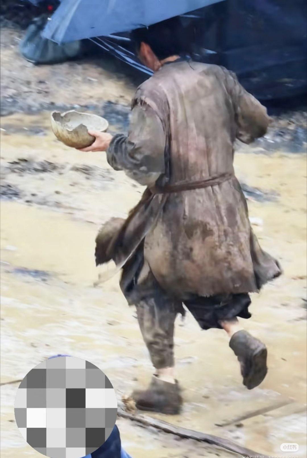 真正的刘老根挖土剧来了[手指比心] ​​​