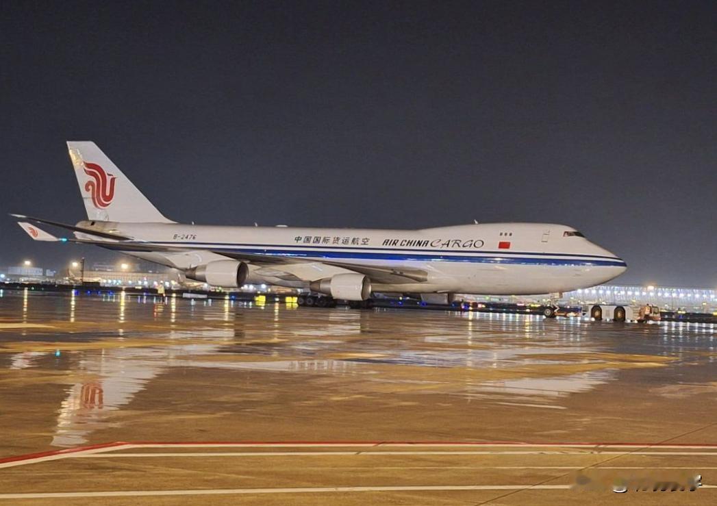 4月18日，古巴驻华大使馆宣布：“中国物资援助的第七辆专机抵达何塞·马蒂国际机场