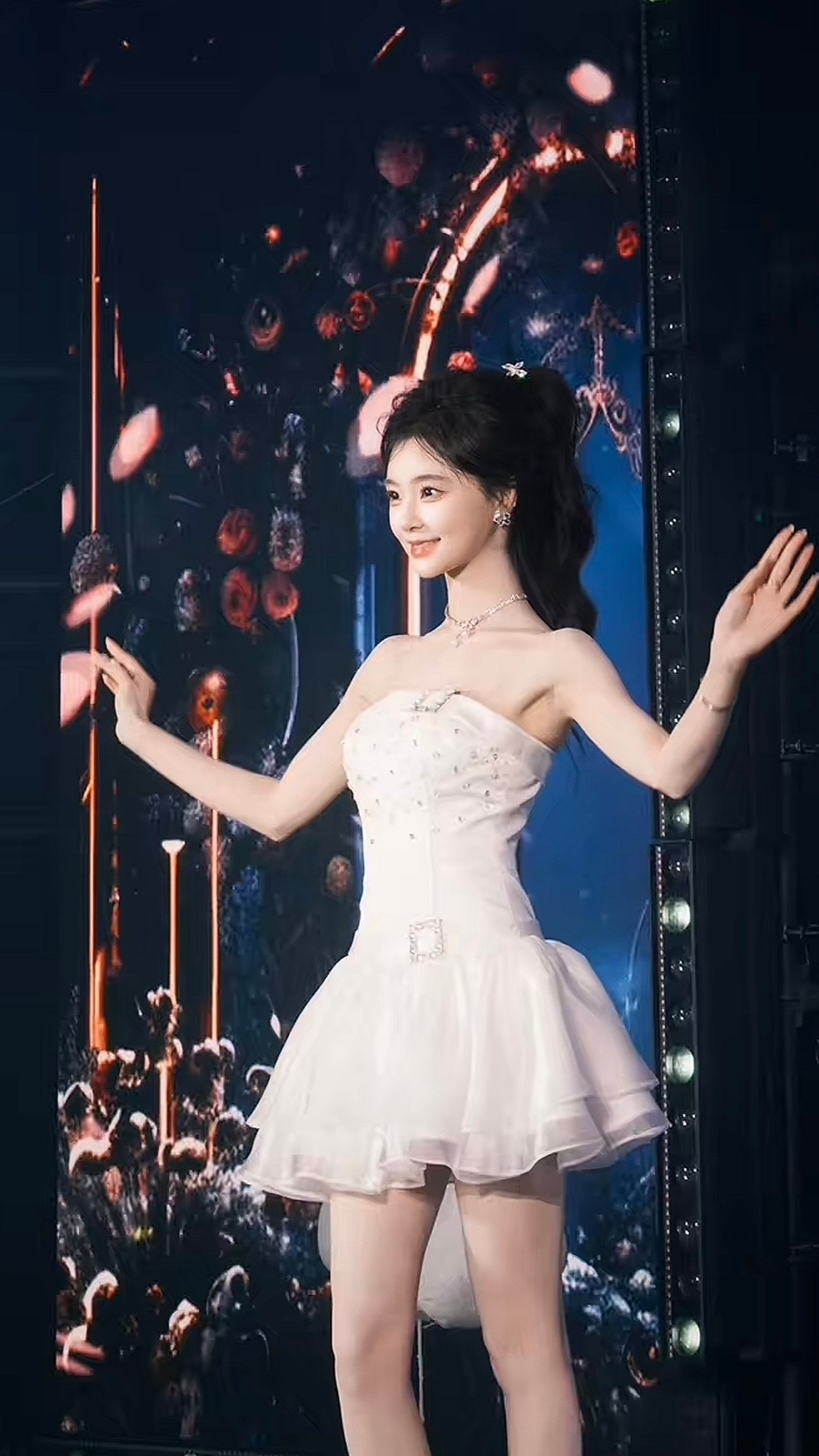 存在于某个时间点的质感cr.sk花絮师Venus kk