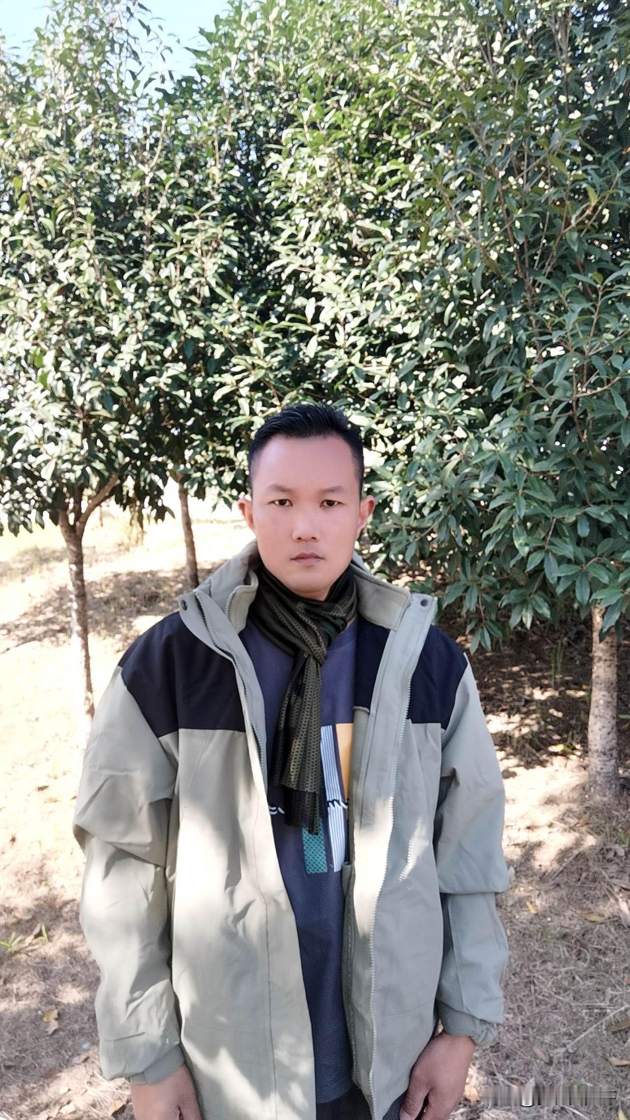 打完最后一场村BA，准备退役，离别总是悄无声迹，从10岁踏上赛场，今年30岁结束