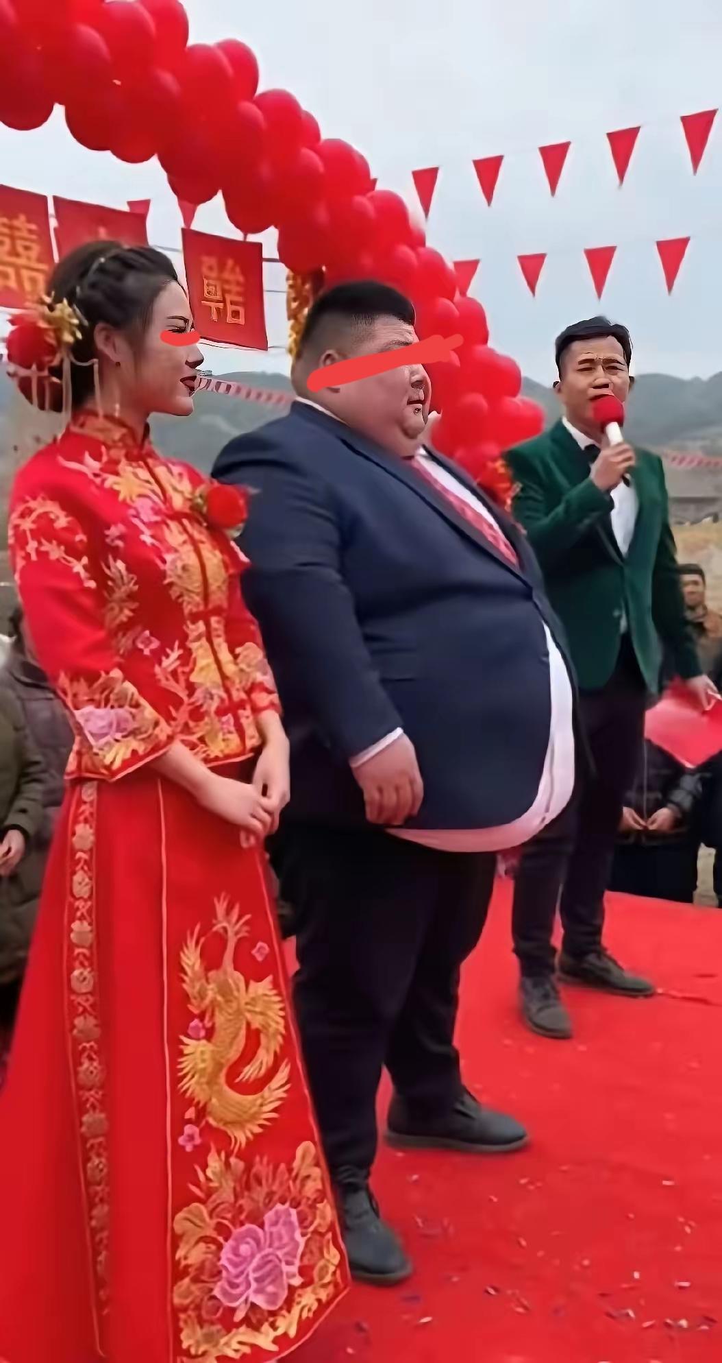 这也许就是“郎财女貌”吧！