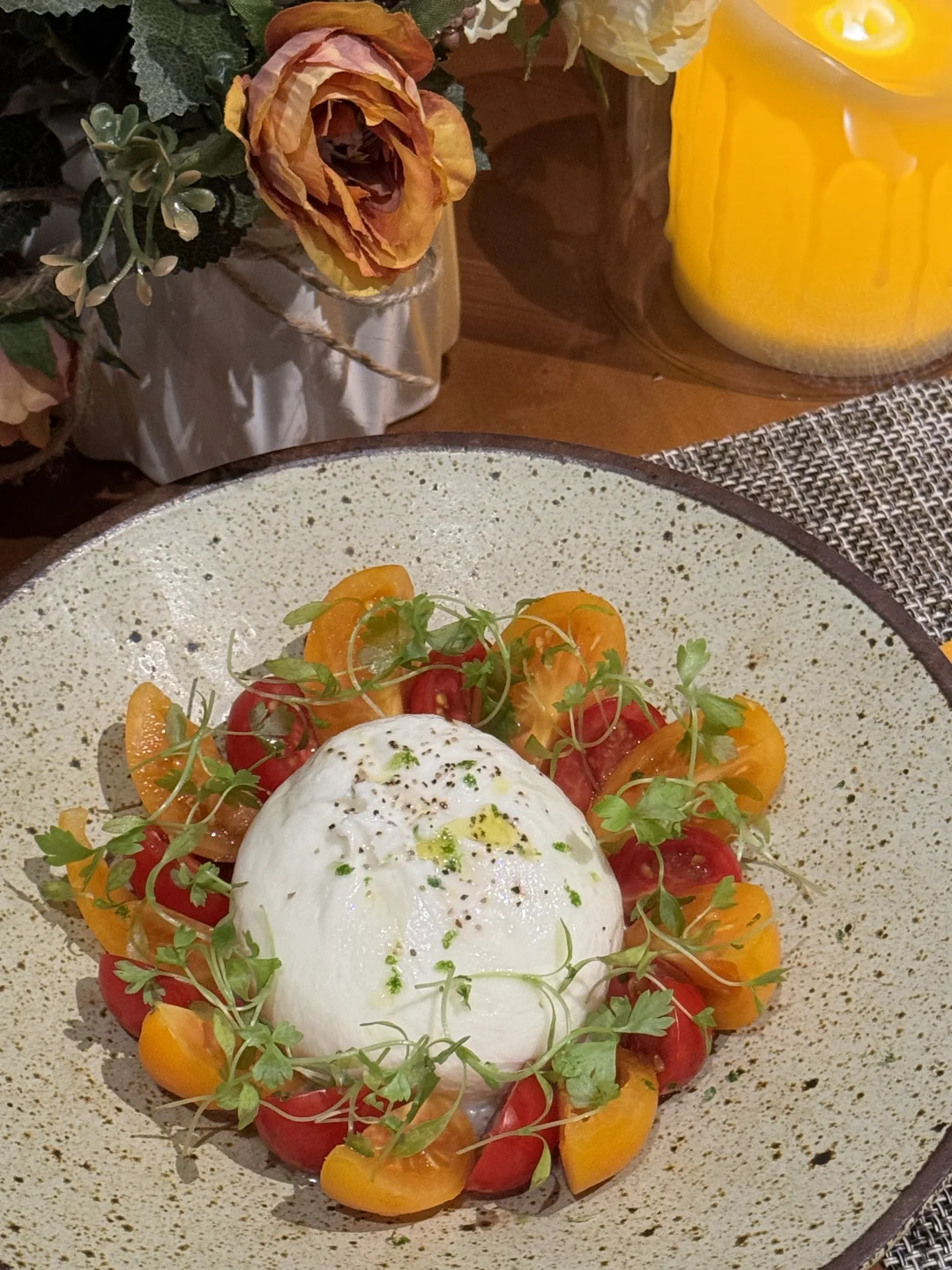 花小钱装大杯🍴氛围感浓郁的约会胜地💌