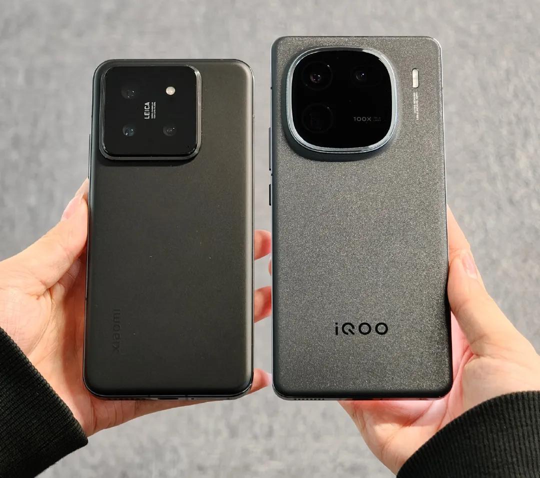 正面狙击小米，两款骁龙 8 Gen 3 标准款旗舰，iQOO 12 和小米 14